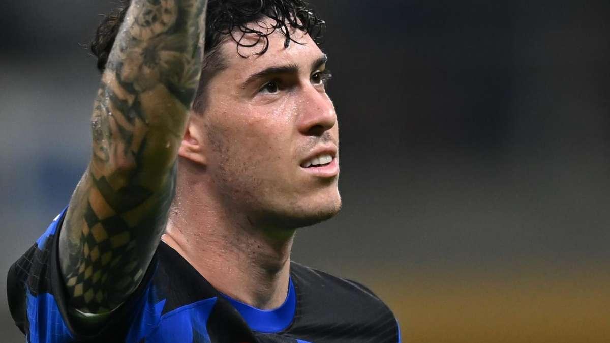 Niente Napoli per Bastoni, ma su Instagram il difensore fa ormai il conto alla rovescia per il rientro