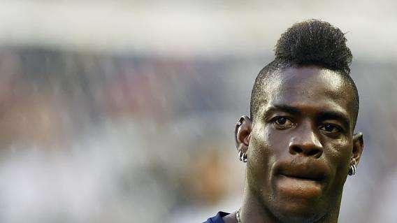 Balotelli al Napoli? Lui glissa: "Chiedete al presidente"