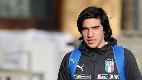 FcIN - Tonali, l'Inter si muove: pronti 15 milioni più bonus per il Brescia. Juve defilata, occhio a Monaco e City