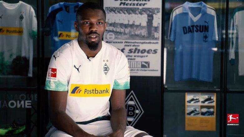 Thuram simula, piovono le critiche. Effenberg: "Ridicolo a certi livelli". Farke: "In UK lo fischierebbero"