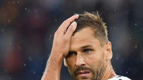 SkySport - Inter e Napoli valutano lo scambio tra Politano e Llorente. Poi duello per Amrabat?