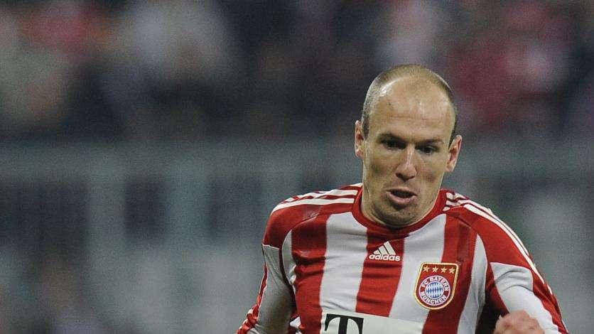 "Robben o Menez come attaccanti esterni"