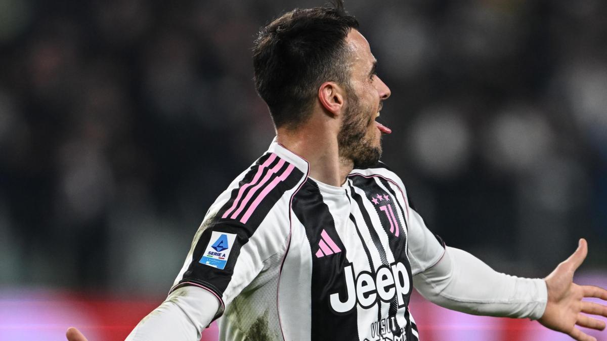 UFFICIALE - Kostic trova squadra: l'ex Juve è un nuovo giocatore del PSV