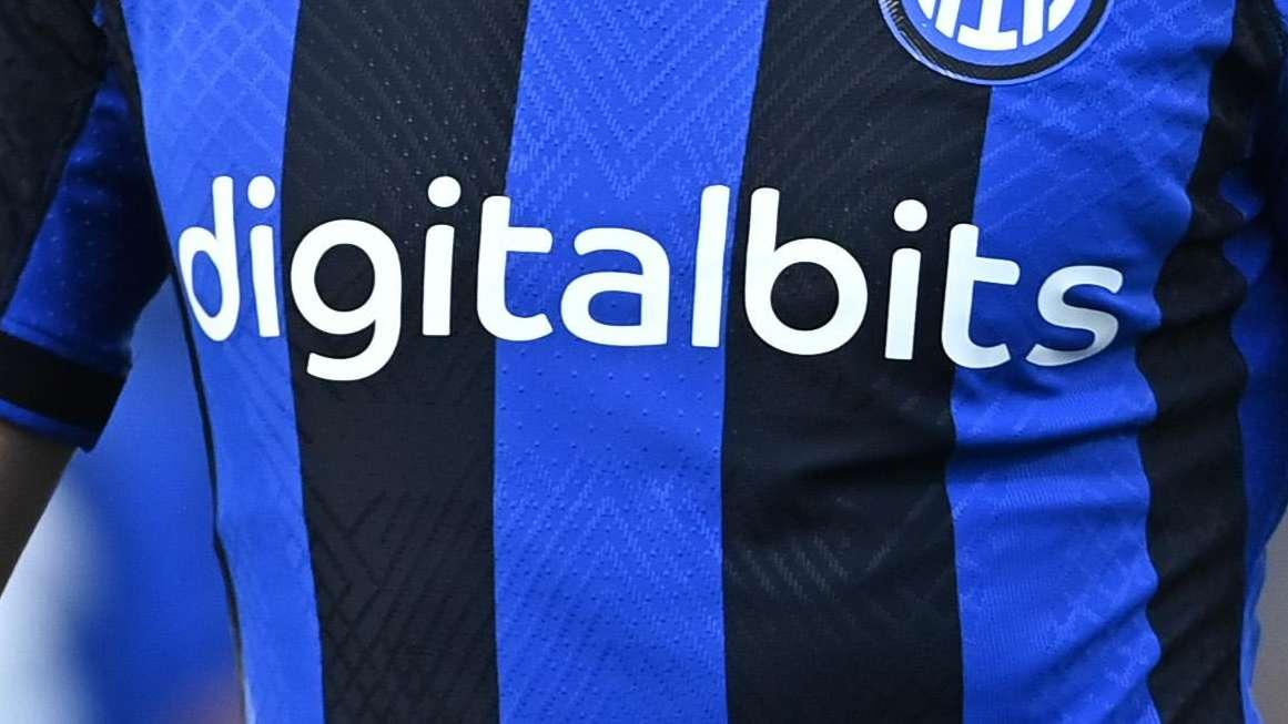 La Repubblica - Sponsor di maglia: una banca italiana tra le candidate, ma non c'è accordo. Nike irritata