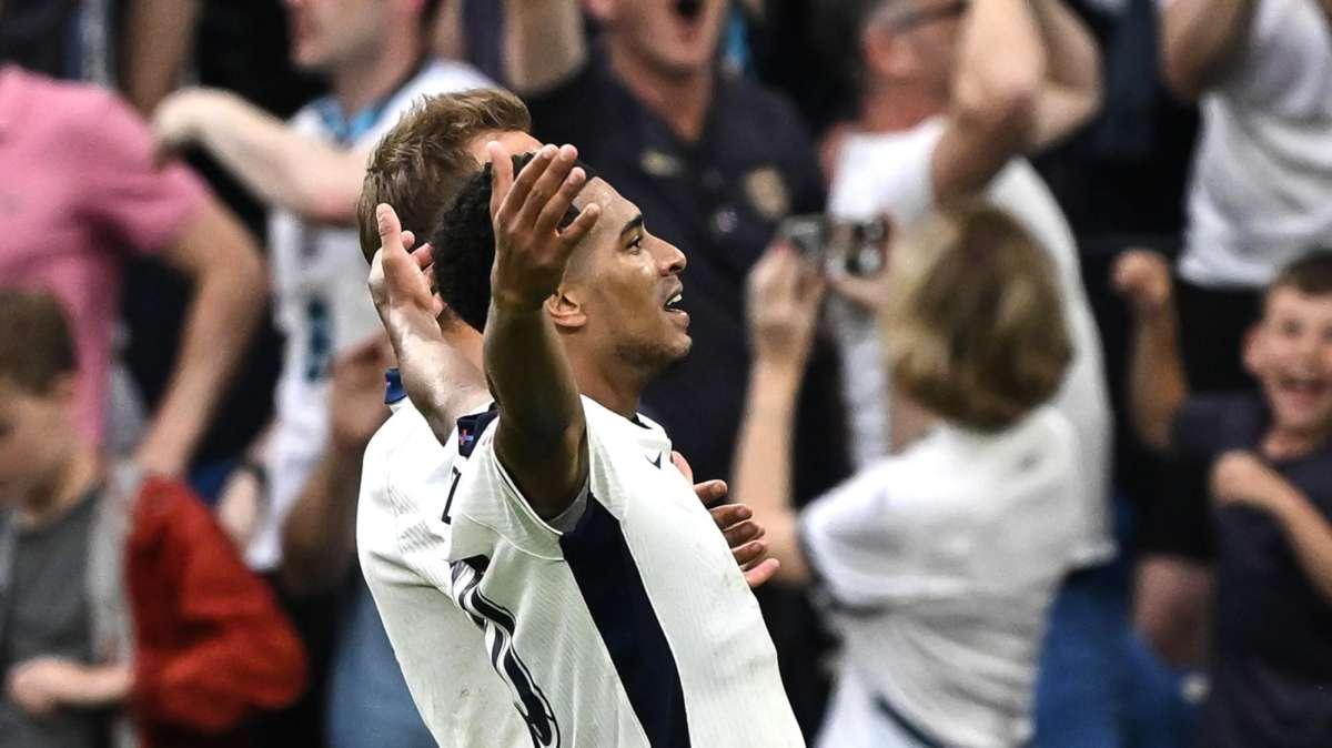 L'Inghilterra vede il baratro, poi arrivano Bellingham e Kane: Slovacchia battuta 2-1, Three Lions ai quarti