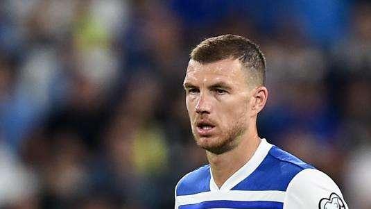 CdS - Dzeko in attesa di Inter e Roma: per lui l'importante è arrivare a Milano