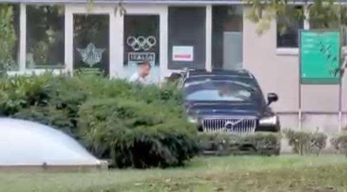 VIDEO - Inter-Acerbi, terminate le visite mediche al CONI. Difensore in sede per le firme