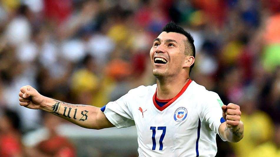 Pedullà: "Non solo Osvaldo, mercoledì arriva Medel" 