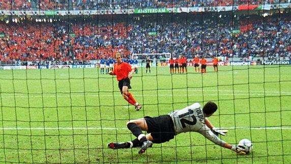 Toldo: "Europeo 2000? Uno dei miei ricordi più belli"