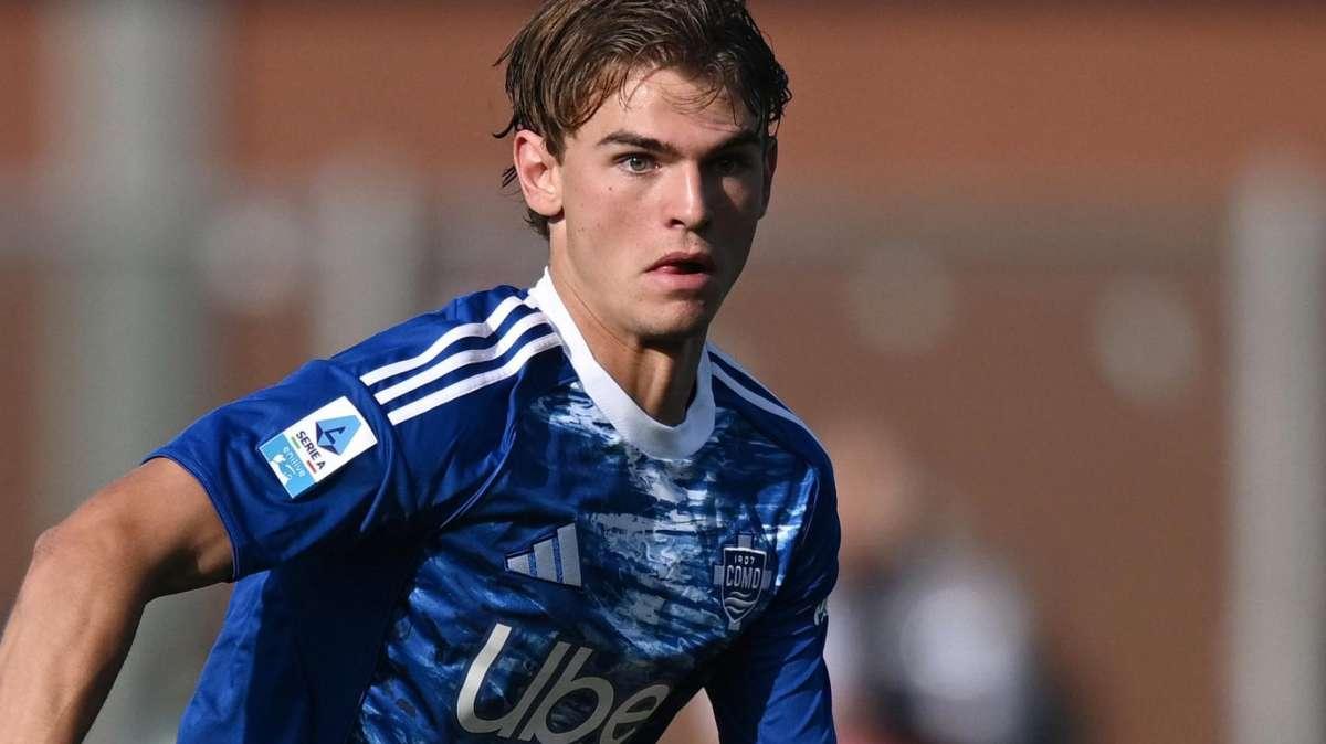 Romano: "Nico Paz, club italiani e stranieri aspettano la decisione del Real"