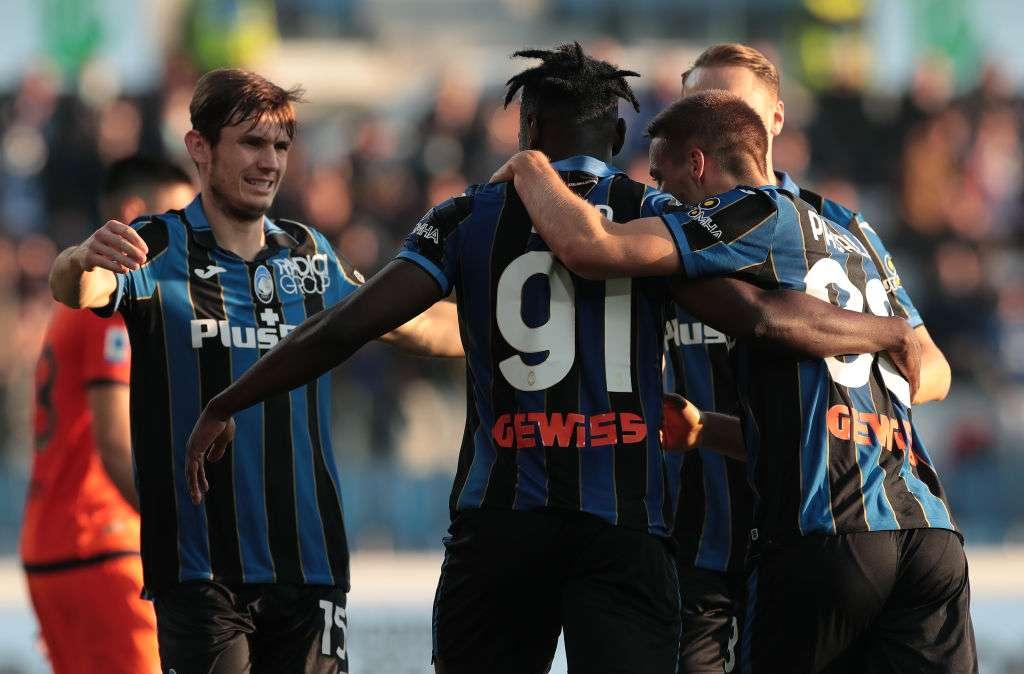 Nzola spaventa, poi l'Atalanta dilaga sullo Spezia: 5-2 e aggancio all'Inter