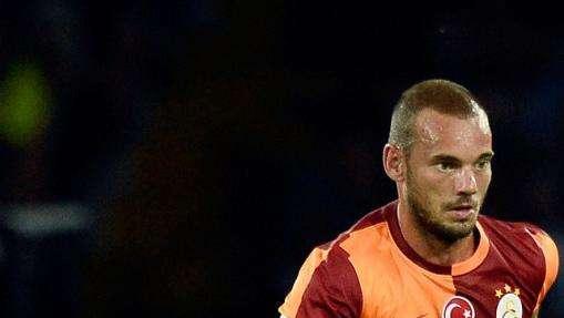 Uygun, all. Al Gharafa: "Sneijder disposto a tutto pur di tornare al Galatasaray"