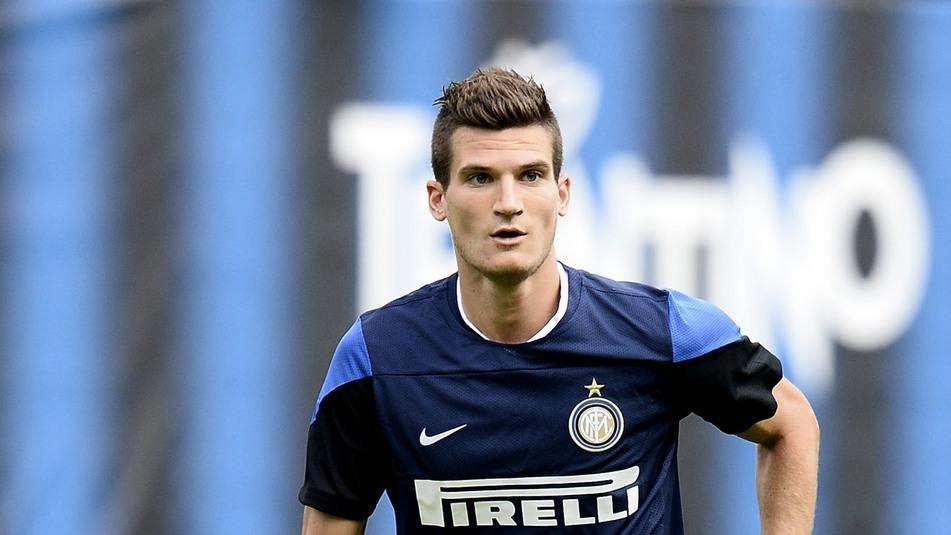 Ag. Andreolli: "Cagliari e Rubin? Resterà all'Inter"