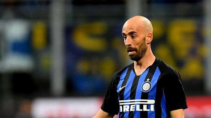 L'Inter vince contro il Gozzano, Borja Valero sui social: "Si continua in vista dell'esordio in campionato"