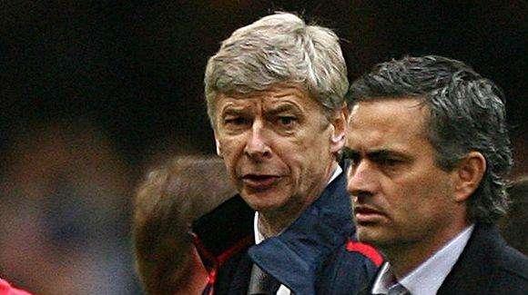 Mou ancora contro Wenger: "1 FA Cup in 9 anni..."