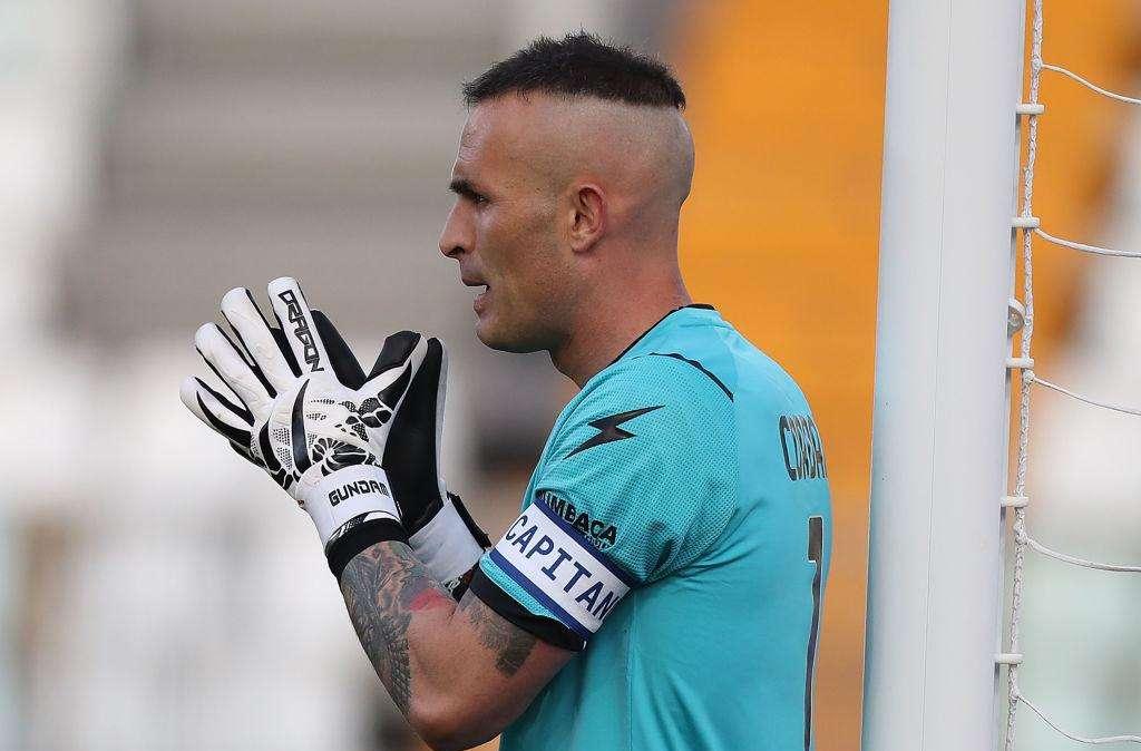 FcIN - Cordaz proposto all'Inter come terzo portiere. Dipende dal destino di Stankovic