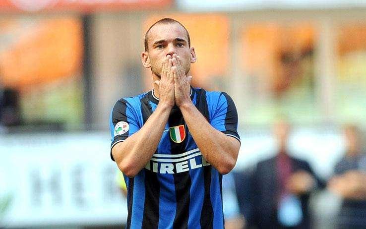 Sneijder: "Ho l'anemia, sono stanco e non c'è mai pausa. Poi Benitez..."