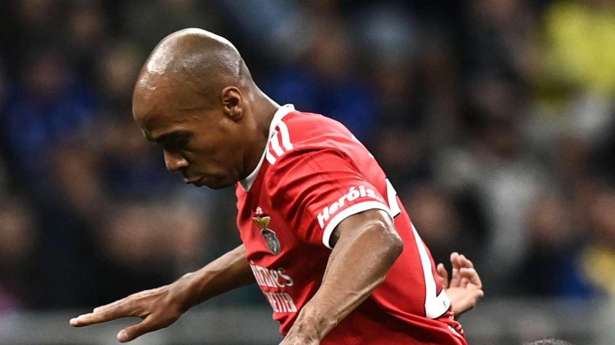 Joao Mario fa tripletta all'Inter, Elodie scherza sulla somiglianza col portoghese