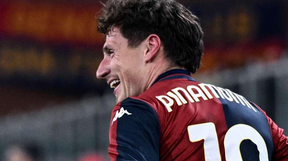 Il Genoa deve attendere 82 minuti, poi con Pinamonti e Cornet stende il Venezia: finisce 2-0