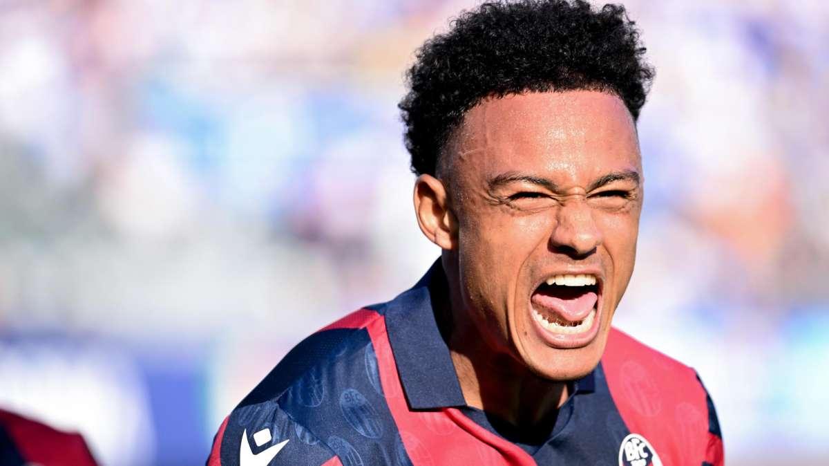 Sky - Dumfries, situazione in stand-by. Gradimento per Cash e Ndoye, ma c'è una priorità