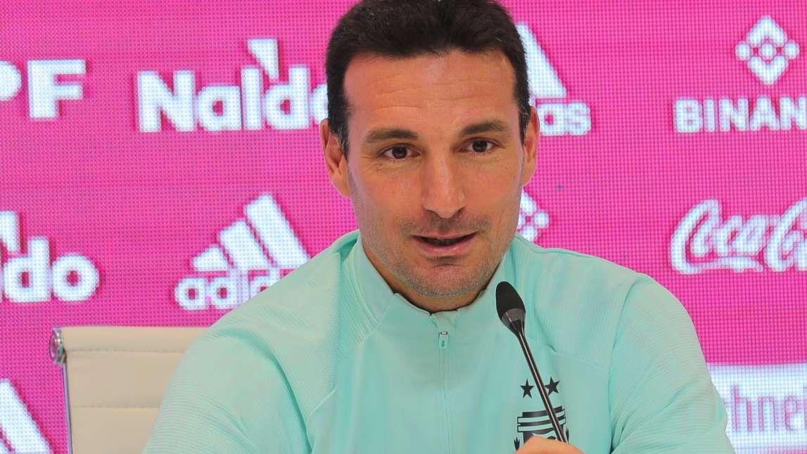 Argentina, Scaloni: "Lautaro sta bene, la sua assenza non mi preoccupa. L'Italia? Sfida stimolante"