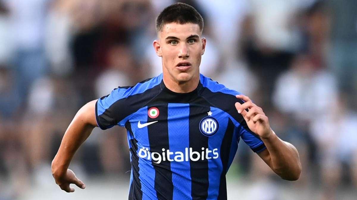 Casadei è pronto per il Chelsea: sarà il 18esimo italiano in blues