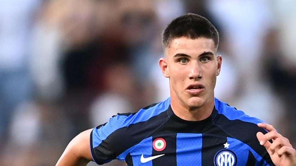 CdS - Chelsea pronto al rilancio in doppia cifra per Casadei: Sassuolo tagliato fuori?