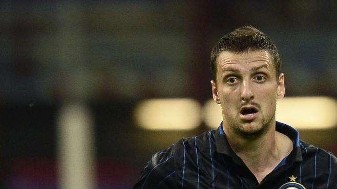 Sky - Kuzmanovic mediano, Hernanes al top