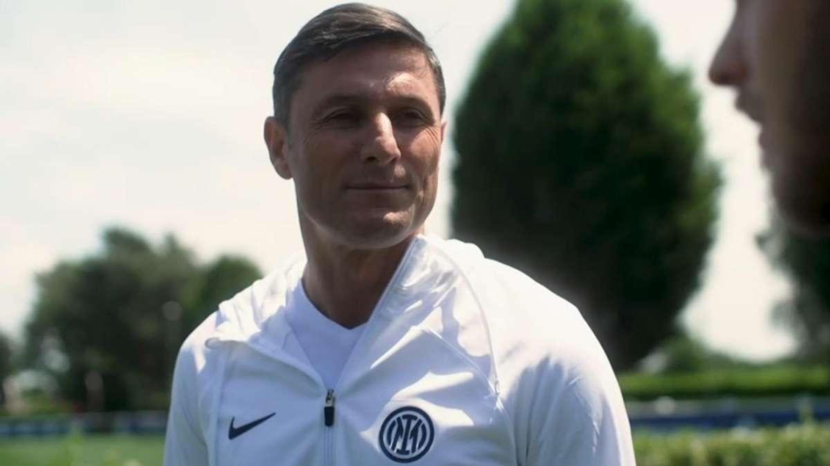  Lega italiana di calcio a 8, dopo Totti arriva anche Zanetti: giocherà nell'Inter Club 
