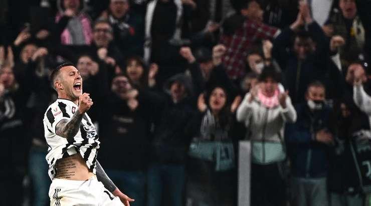 Ancora Inter-Juve: i bianconeri volano in finale di Coppa Italia, Fiorentina ko 2-0