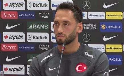 Calhanoglu: "Le critiche? Questo è il calcio. Ma le ricevo soprattutto in Turchia, in Italia..."