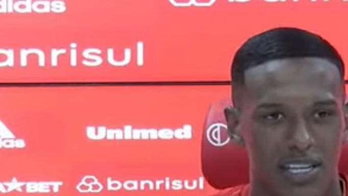Renan ha uno 'sponsor' speciale. La madre assicura: "Robert più forte di Thiago Silva"