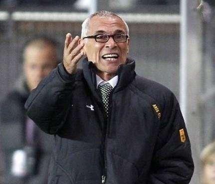 Cúper si dimette dalla panchina dell'Aris Salonicco
