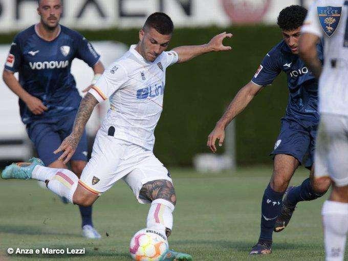 Prima sconfitta per il Lecce: Colombo non basta, il Bochum si impone per 3-2