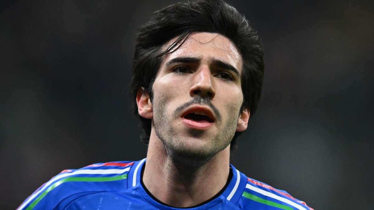 Tonali: "Inter, Milan e Juventus in ballo tutta un'estate per prendermi. Quando arrivai in rossonero..."