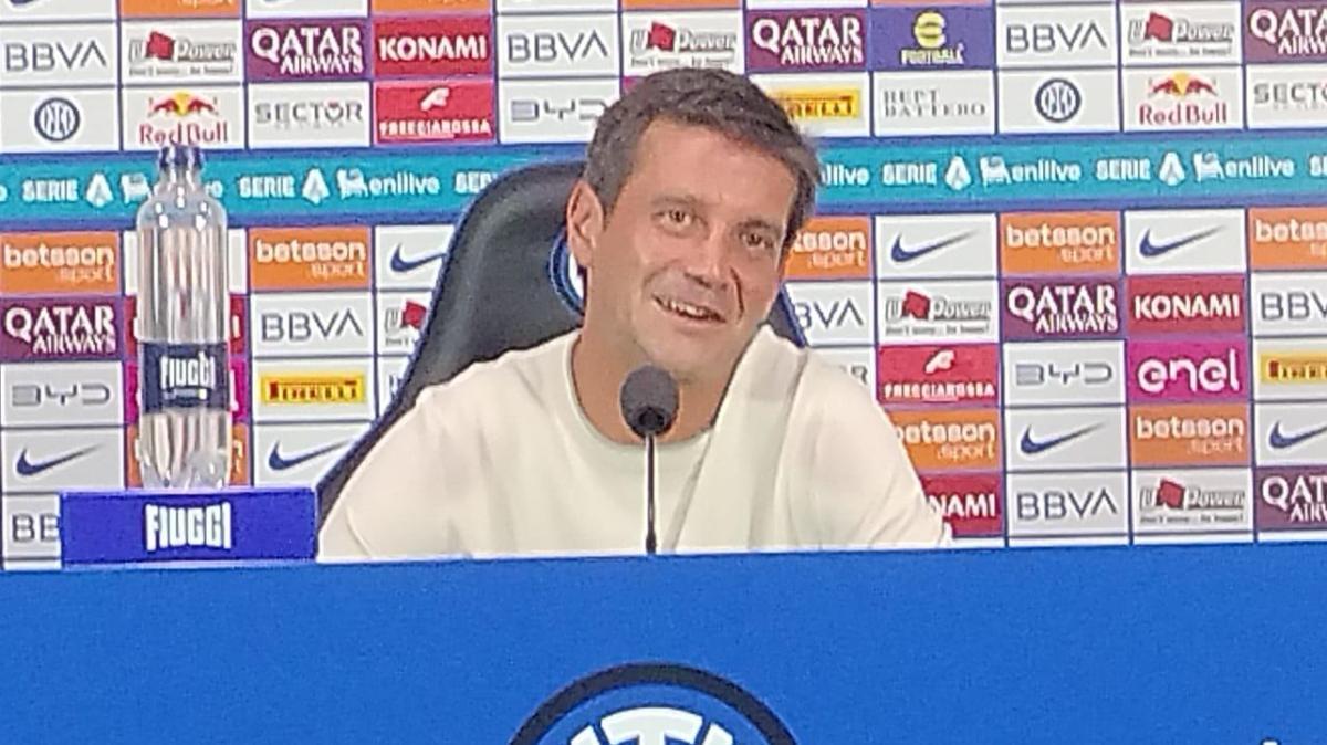 Chivu in conferenza: "Con i cambi ci siamo presi dei rischi ripagati. Non è il modulo ma il modo"