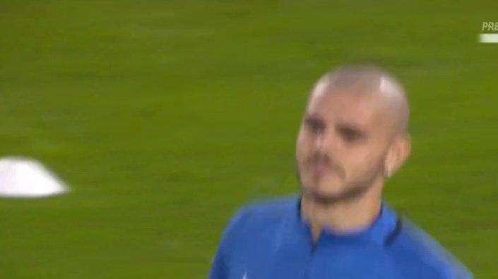 Icardi, nuovo cambio di look: l'argentino rasato al Dall'Ara. Il vecchio biondo legato a motivi commerciali