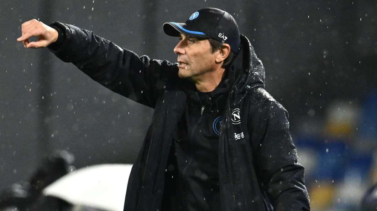 Napoli, Conte: "Siamo all'inizio della costruzione. Sanchez incredibile, gli auguro il meglio"