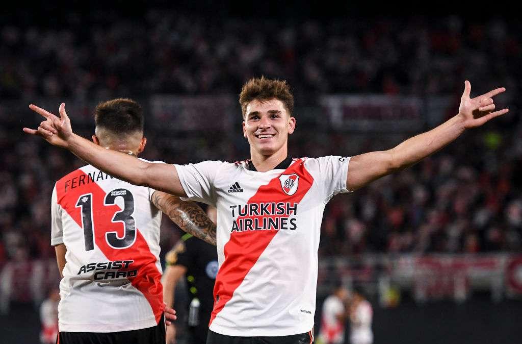 UFFICIALE - Julian Alvarez è del Manchester City: resterà al River fino a luglio