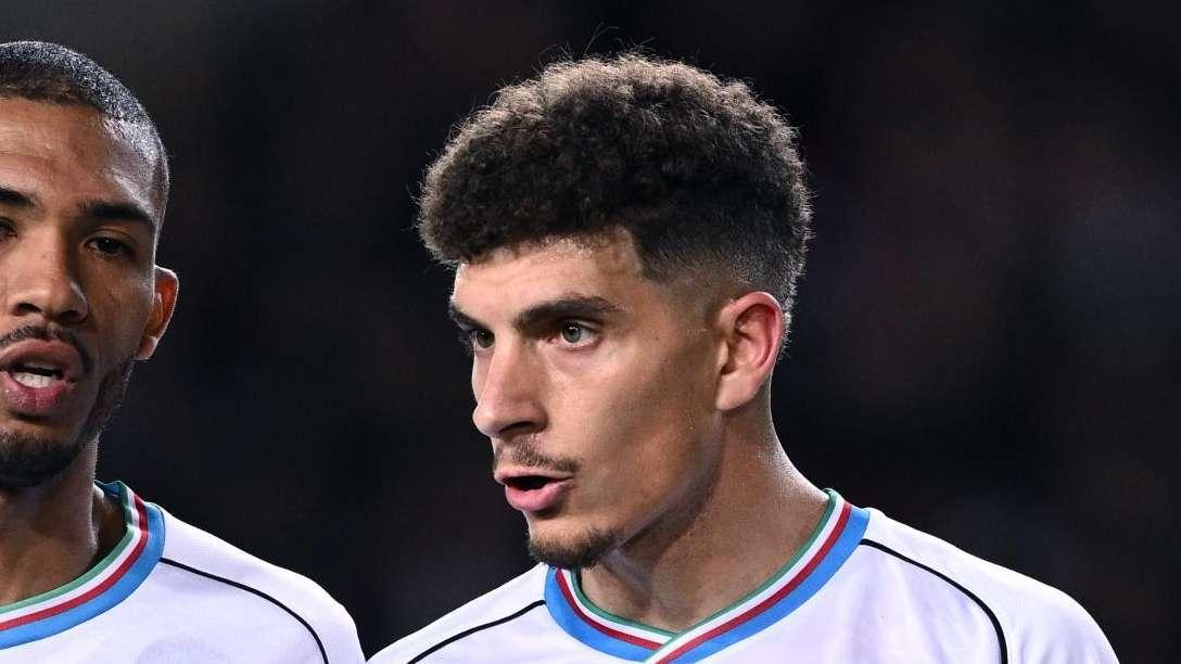 Il Napoli replica a muso duro a Giuffredi: "Di Lorenzo ha 4 anni di contratto, non valutiamo la cessione"
