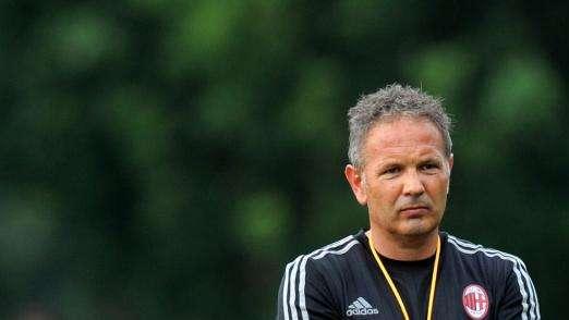 Milan ko a Lione: 2-1, prima sconfitta per Mihajlovic