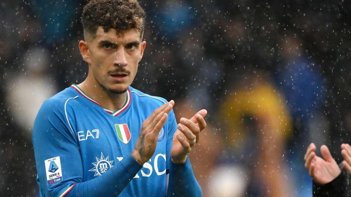 Sky - Conte si avvicina al Napoli e 'toglie' Di Lorenzo dal mercato: per il salentino è incedibile