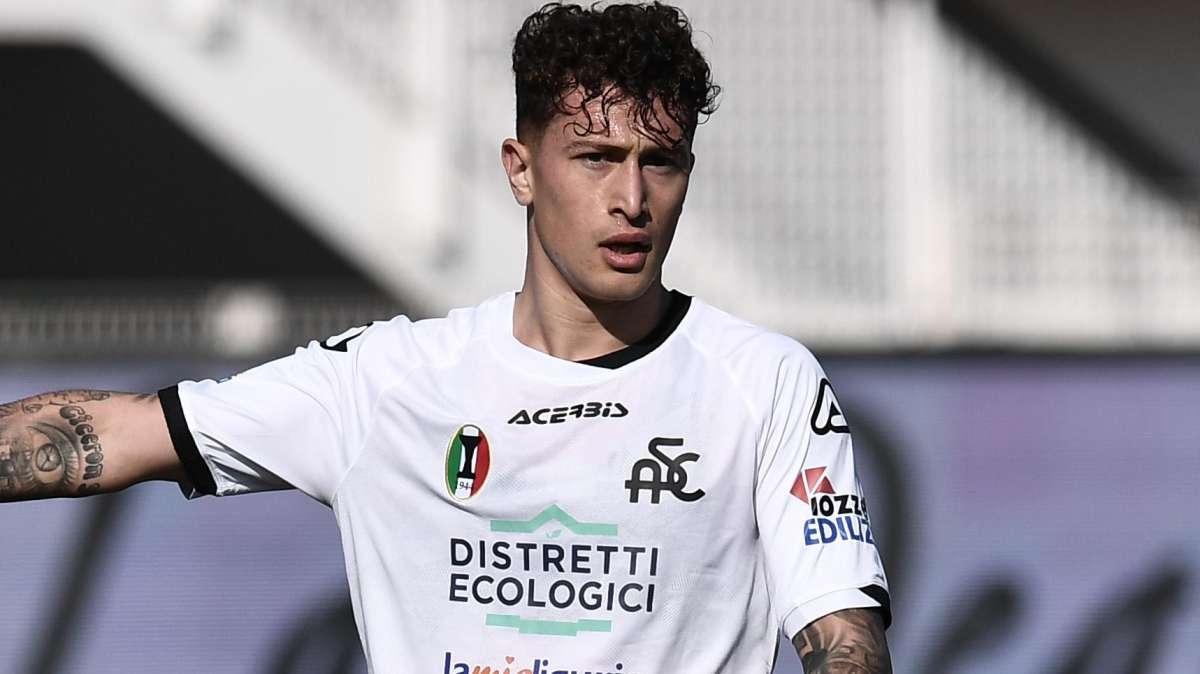 Salvatore Esposito: "Felice per i gol di Sebastiano e Pio. Rosico tantissimo quando criticano mio fratello"