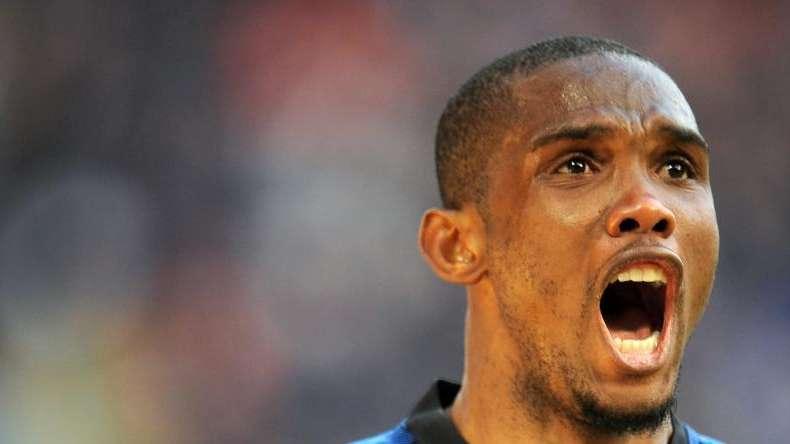 Gli auguri dell'Inter a Eto'o: il club ricorda i numeri del Re Leone