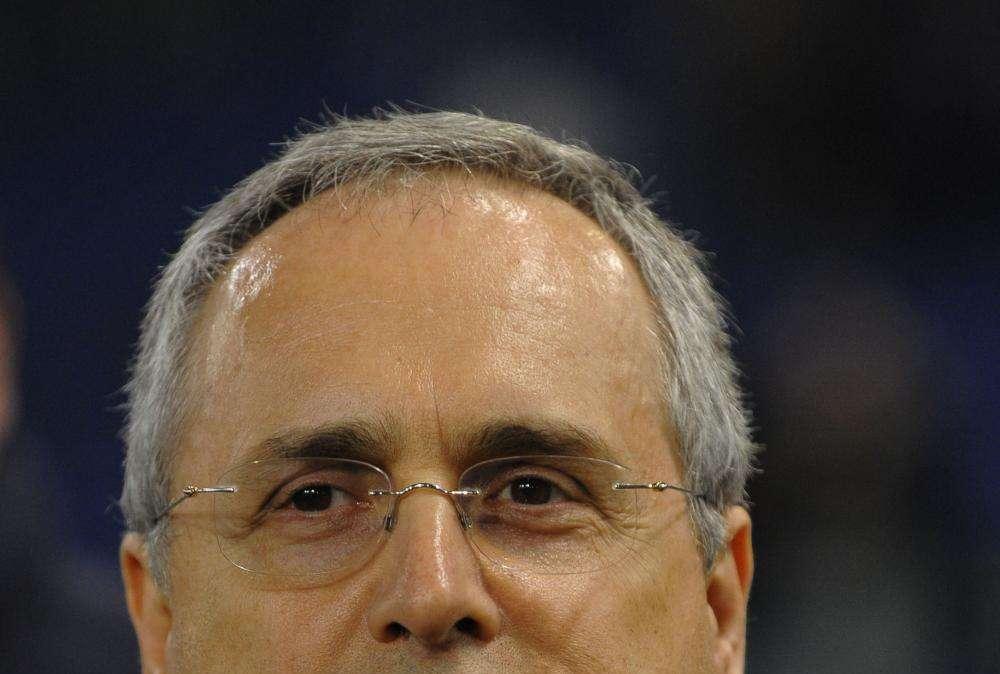 Lotito squalificato per gli acquisti di Zarate e Cruz