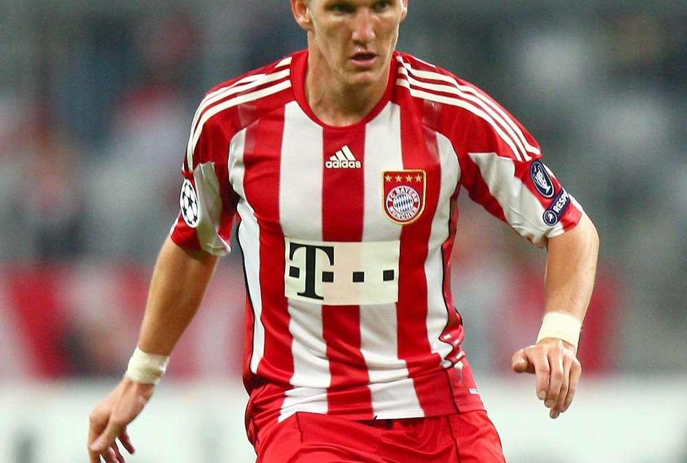 Rummenigge: "Schweinsteiger resta fino al 2012"