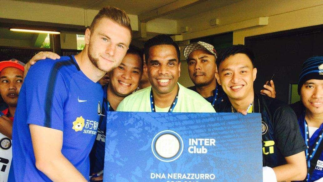 I tifosi di Singapore e Hong Kong incontrano l'Inter