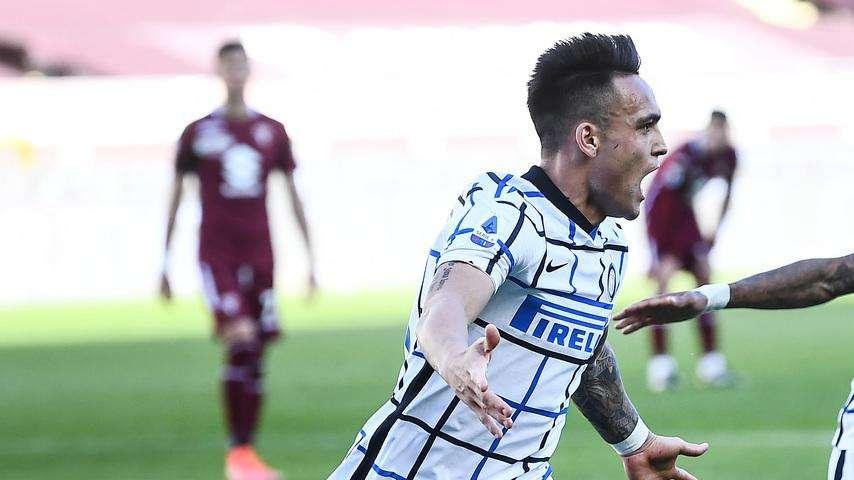 Lautaro vola e non perdona: a Torino il quarto gol di testa in campionato, è il suo record in una singola stagione