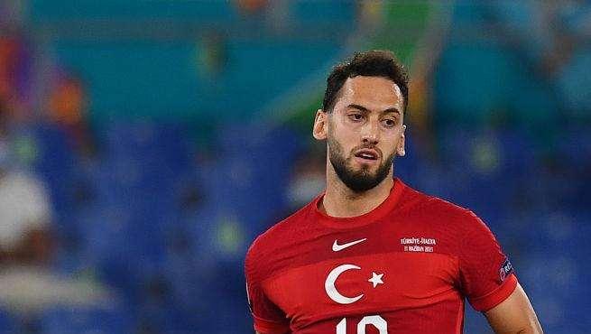CF - Calhanoglu all'Inter: il peso dell'ingaggio del turco sul bilancio del club nerazzurro