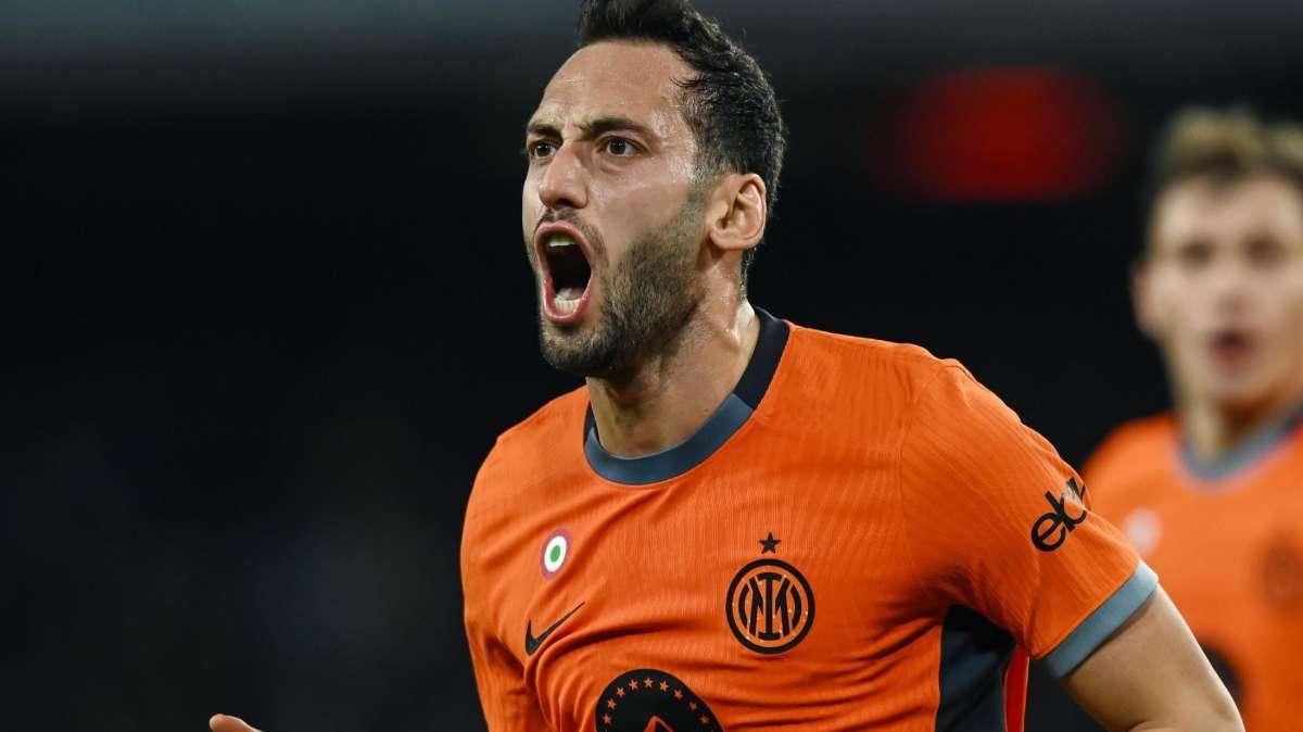 TS - Calhanoglu-Inter, matrimonio destinato a durare almeno fino 2027. Ma occhio a Chelsea e Liverpool